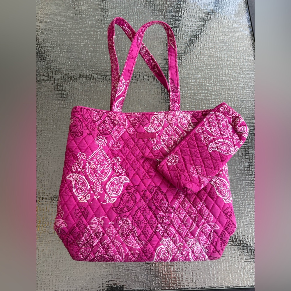 Vera Bradley Quilted Pink Paisley Tote Bag with Matching Pouch
